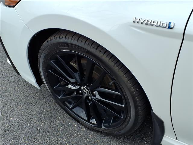 used 2021 Toyota Camry Hybrid car, priced at $23,995