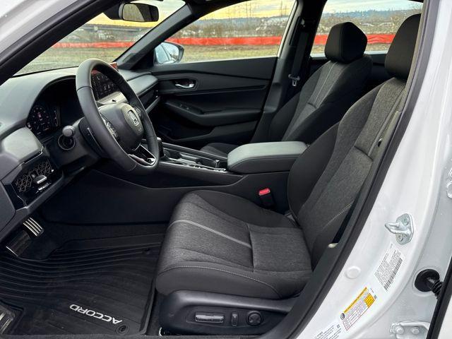 new 2025 Honda Accord Hybrid car, priced at $33,495
