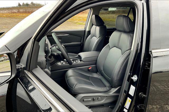 new 2025 Honda Pilot car, priced at $45,997