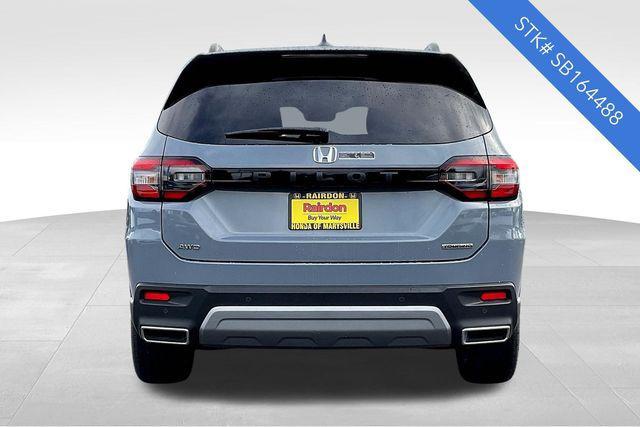 new 2025 Honda Pilot car, priced at $46,997