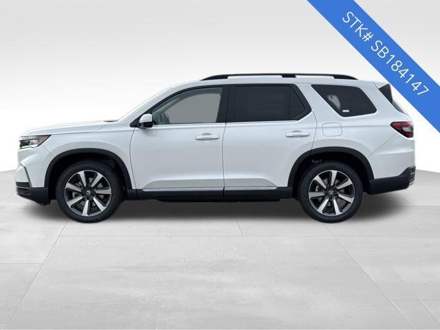 new 2025 Honda Pilot car, priced at $50,780