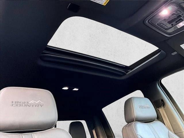 used 2021 Chevrolet Silverado 1500 car, priced at $38,656