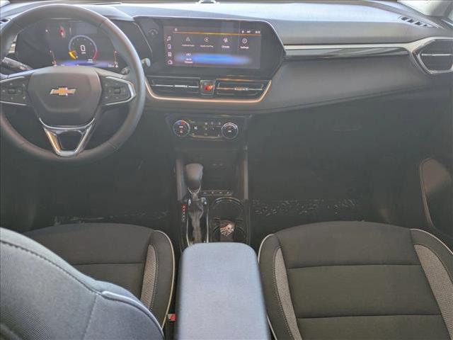 new 2025 Chevrolet TrailBlazer car, priced at $26,415