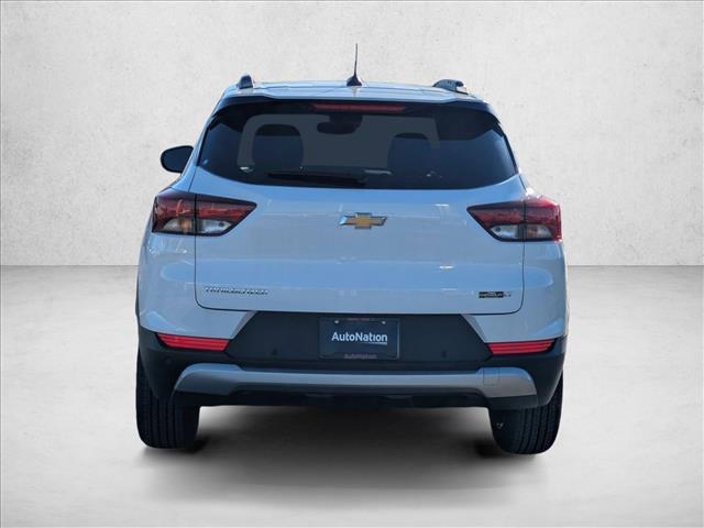 new 2025 Chevrolet TrailBlazer car, priced at $26,415