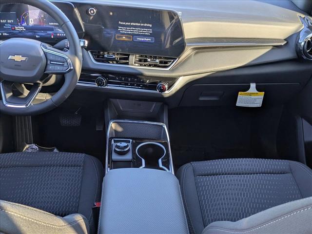 new 2026 Chevrolet Equinox car, priced at $27,765