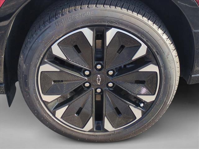 new 2025 Chevrolet Blazer car, priced at $41,978