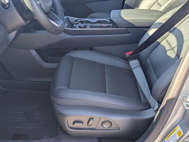 new 2026 Chevrolet Equinox car, priced at $33,609