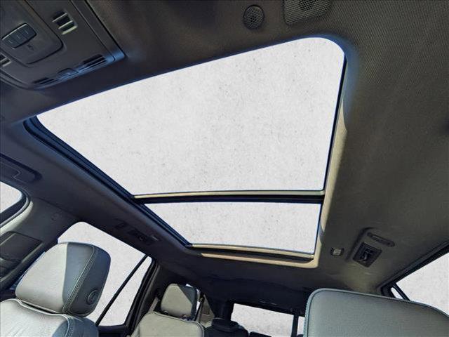 used 2021 GMC Yukon car, priced at $41,697