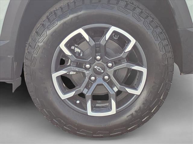 new 2026 Chevrolet Equinox car, priced at $30,895