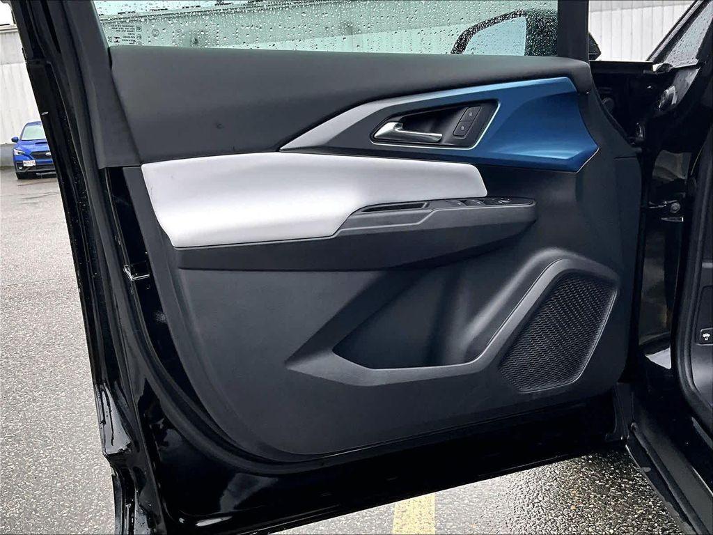 used 2025 Chevrolet Equinox EV car, priced at $23,355