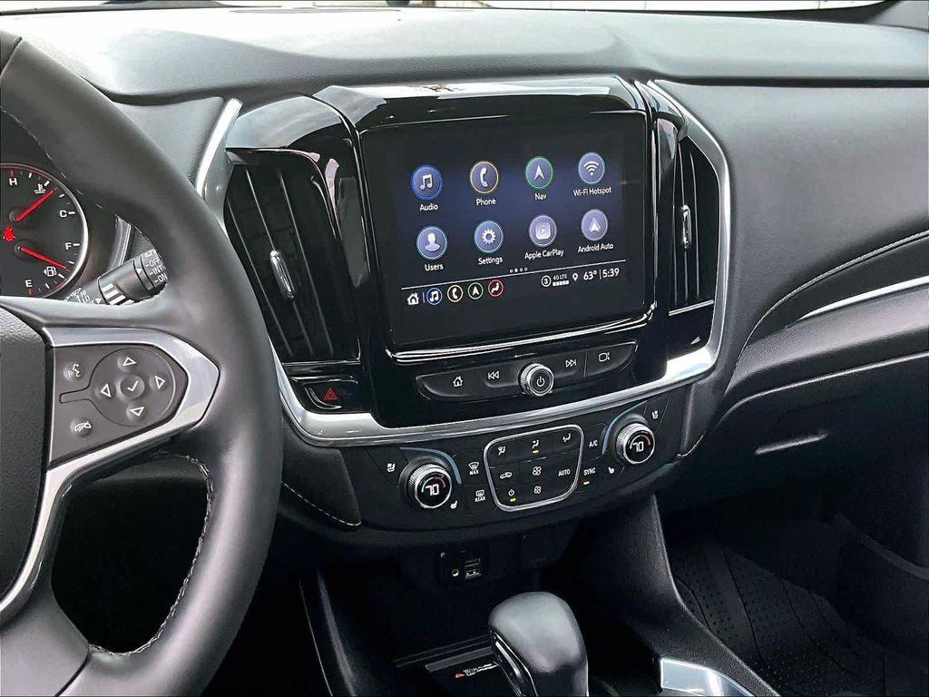 used 2023 Chevrolet Traverse car, priced at $39,228
