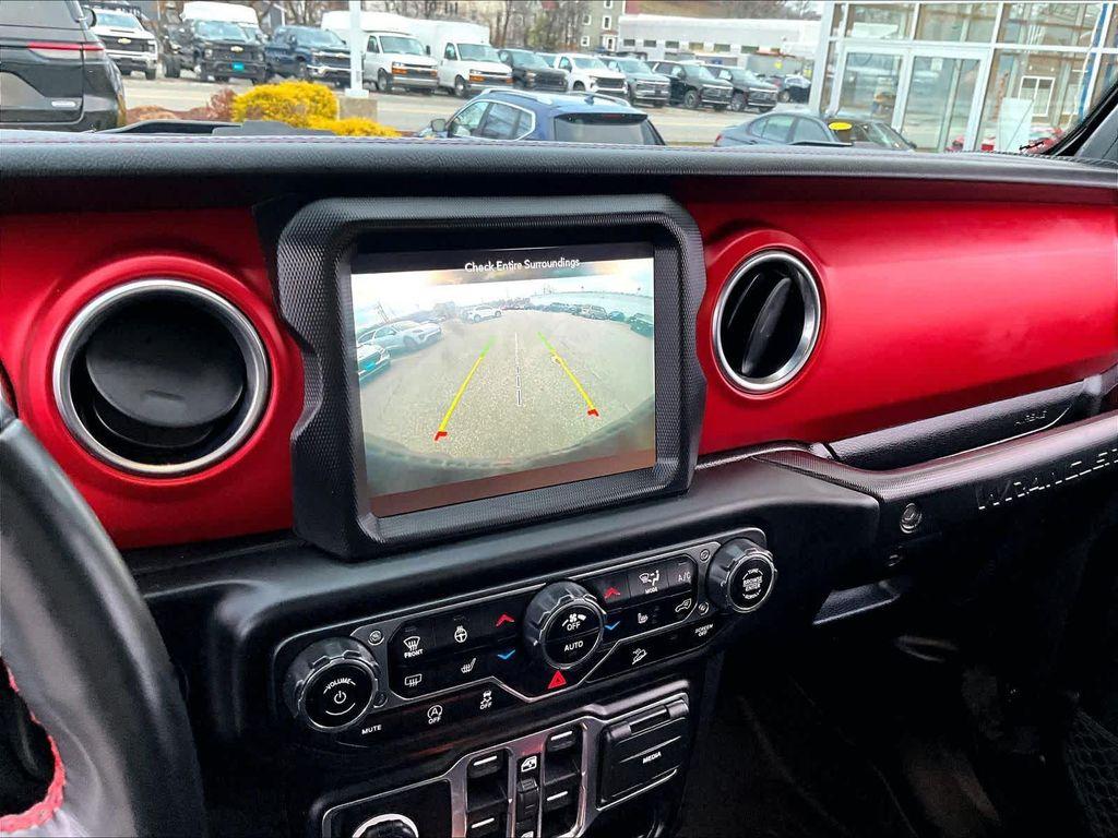 used 2021 Jeep Wrangler Unlimited car, priced at $30,987