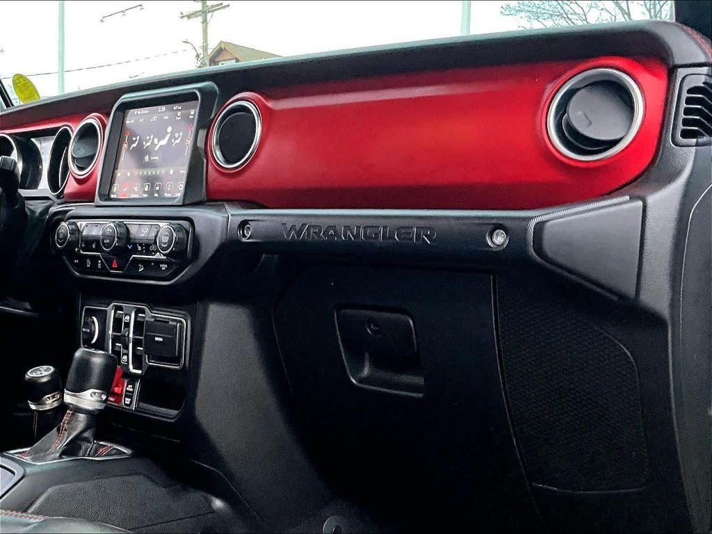 used 2021 Jeep Wrangler Unlimited car, priced at $30,987