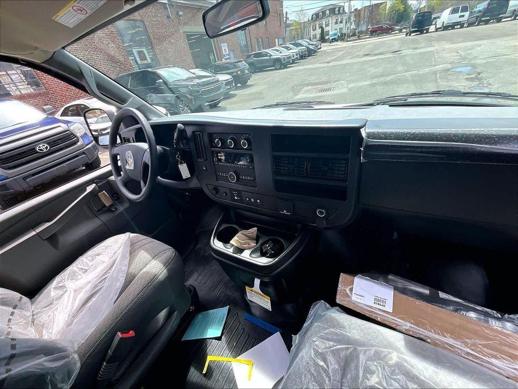 new 2026 Chevrolet Express 2500 car, priced at $47,004