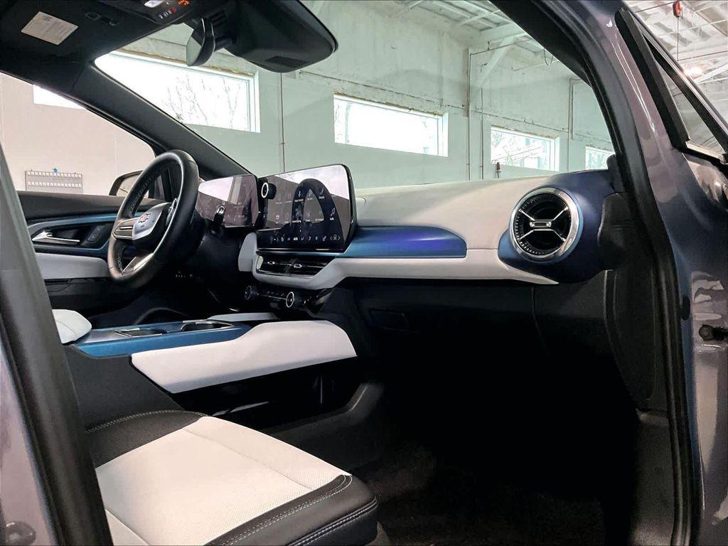used 2025 Chevrolet Equinox EV car, priced at $24,271