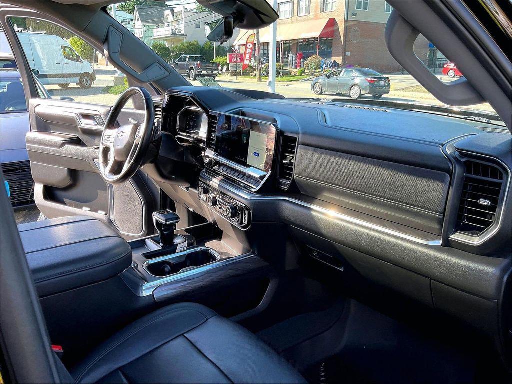 used 2024 Chevrolet Silverado 1500 car, priced at $43,712