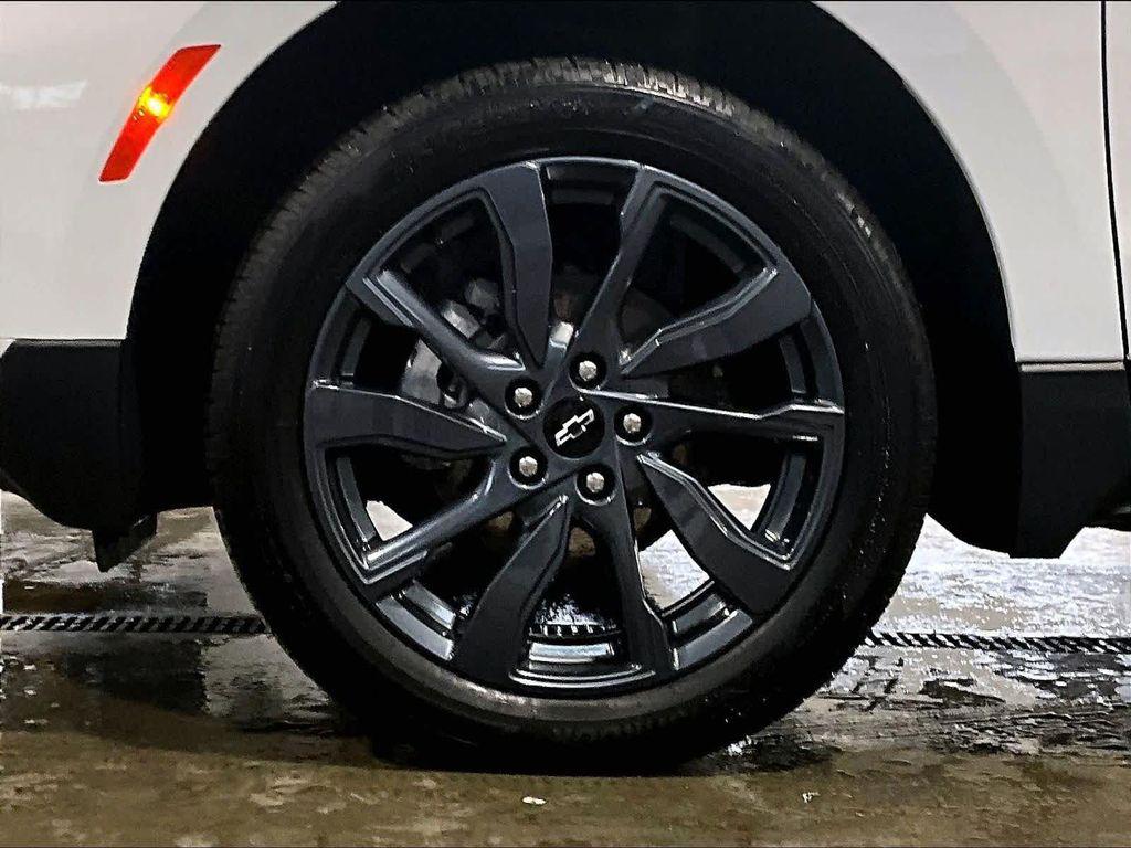 used 2024 Chevrolet Equinox car, priced at $25,850