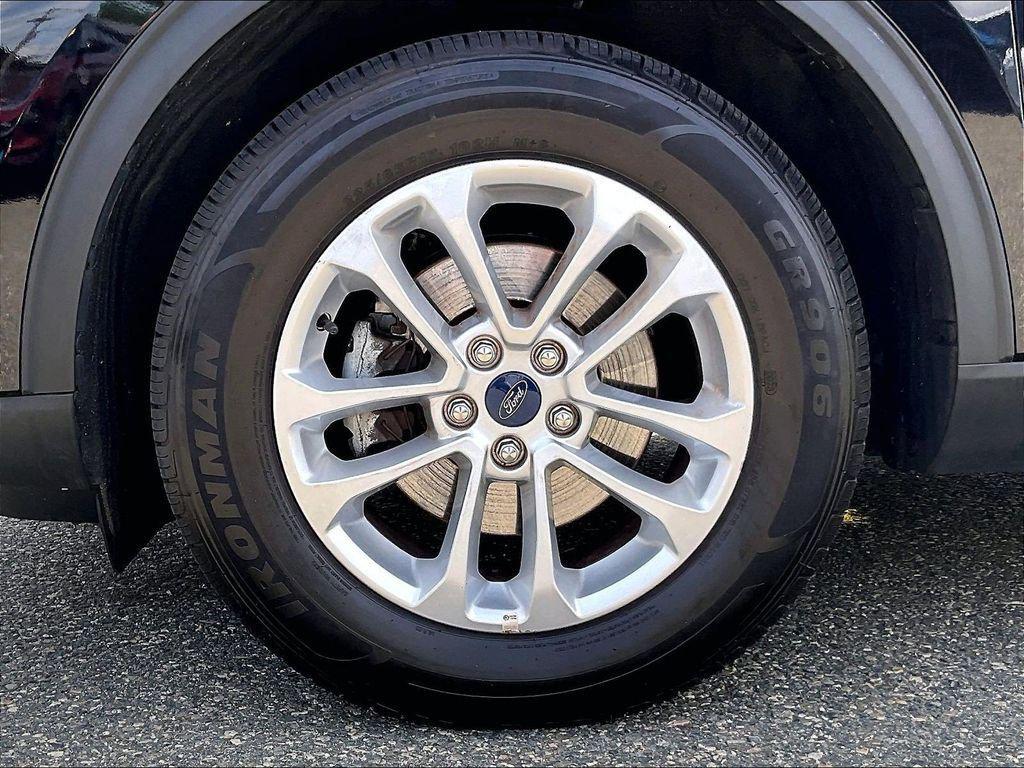 used 2022 Ford Escape car, priced at $19,526