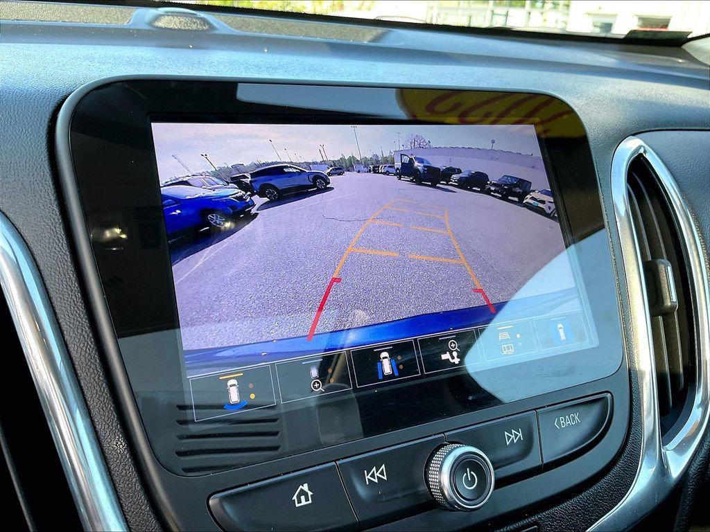 used 2022 Chevrolet Equinox car, priced at $22,516