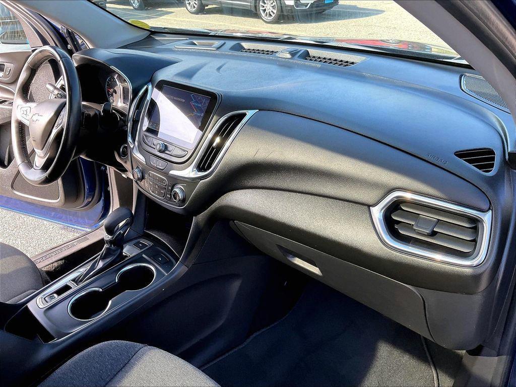 used 2022 Chevrolet Equinox car, priced at $22,516