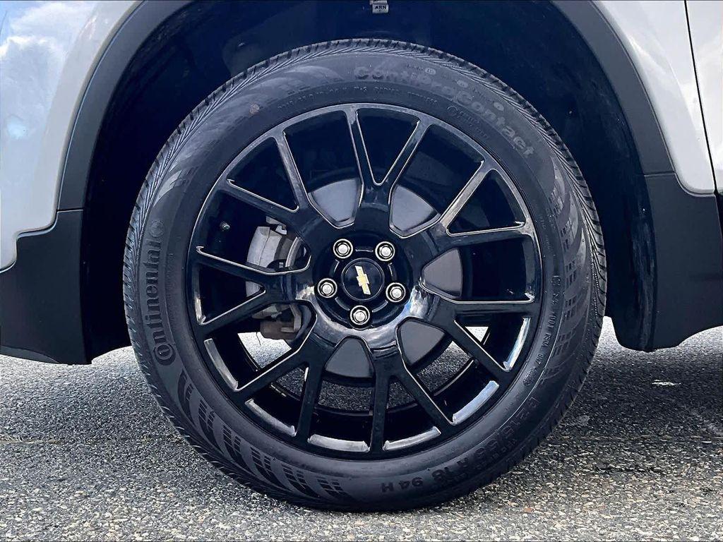 used 2022 Chevrolet Trax car, priced at $18,528