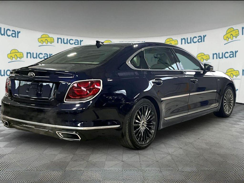 used 2019 Kia K900 car, priced at $23,997