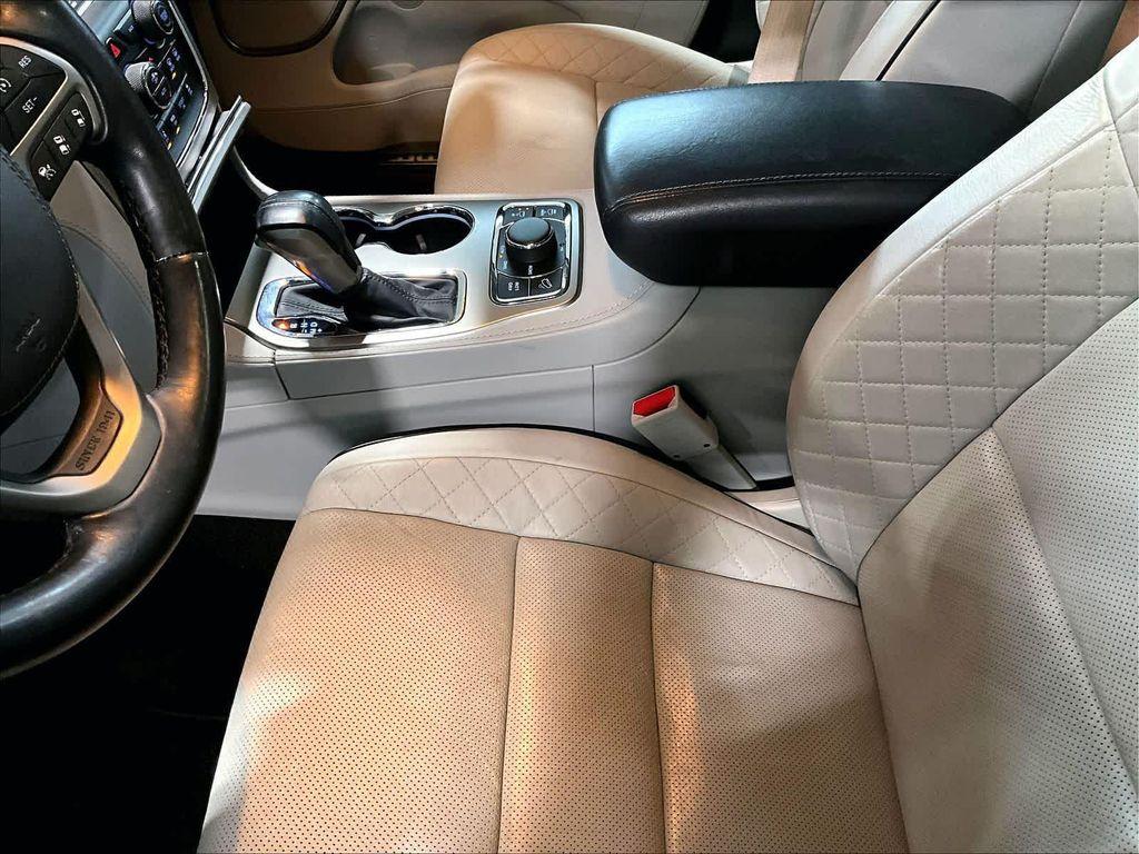 used 2017 Jeep Grand Cherokee car, priced at $19,971