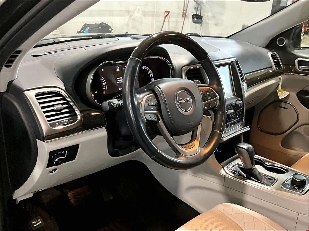 used 2017 Jeep Grand Cherokee car, priced at $19,971