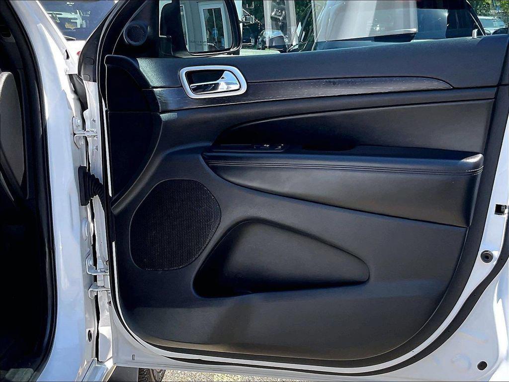 used 2018 Jeep Grand Cherokee car, priced at $16,524