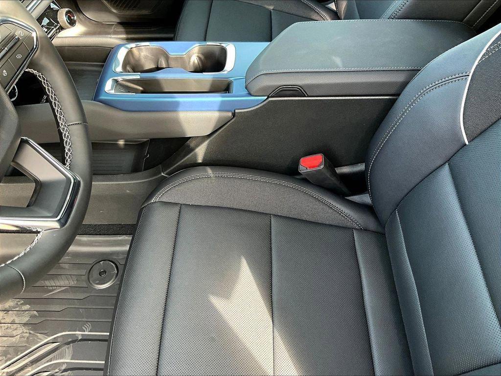 new 2026 Chevrolet Equinox EV car, priced at $40,594