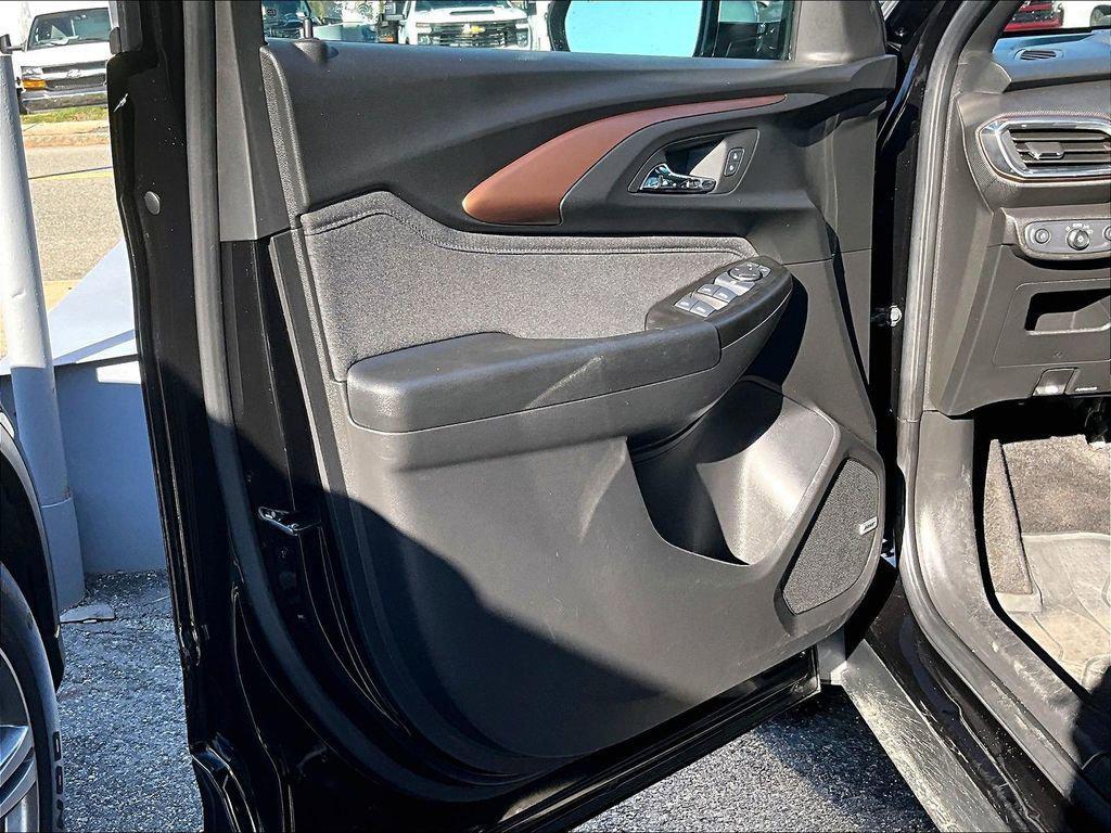 used 2022 Chevrolet TrailBlazer car, priced at $21,127