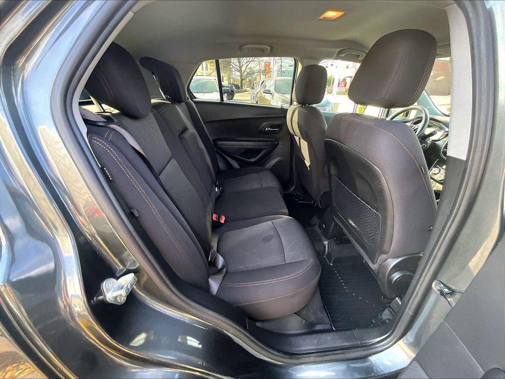 used 2020 Chevrolet Trax car, priced at $15,027