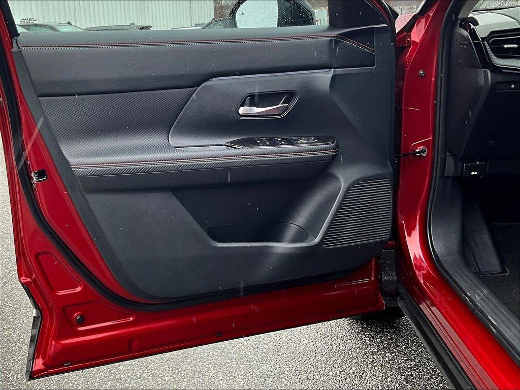 used 2025 Nissan Kicks car, priced at $25,808