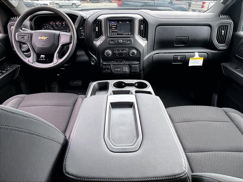 new 2025 Chevrolet Silverado 3500 car, priced at $52,214
