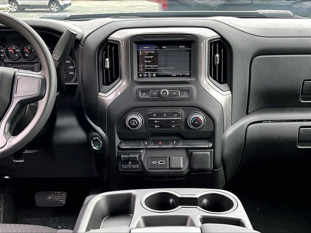 new 2025 Chevrolet Silverado 3500 car, priced at $52,214