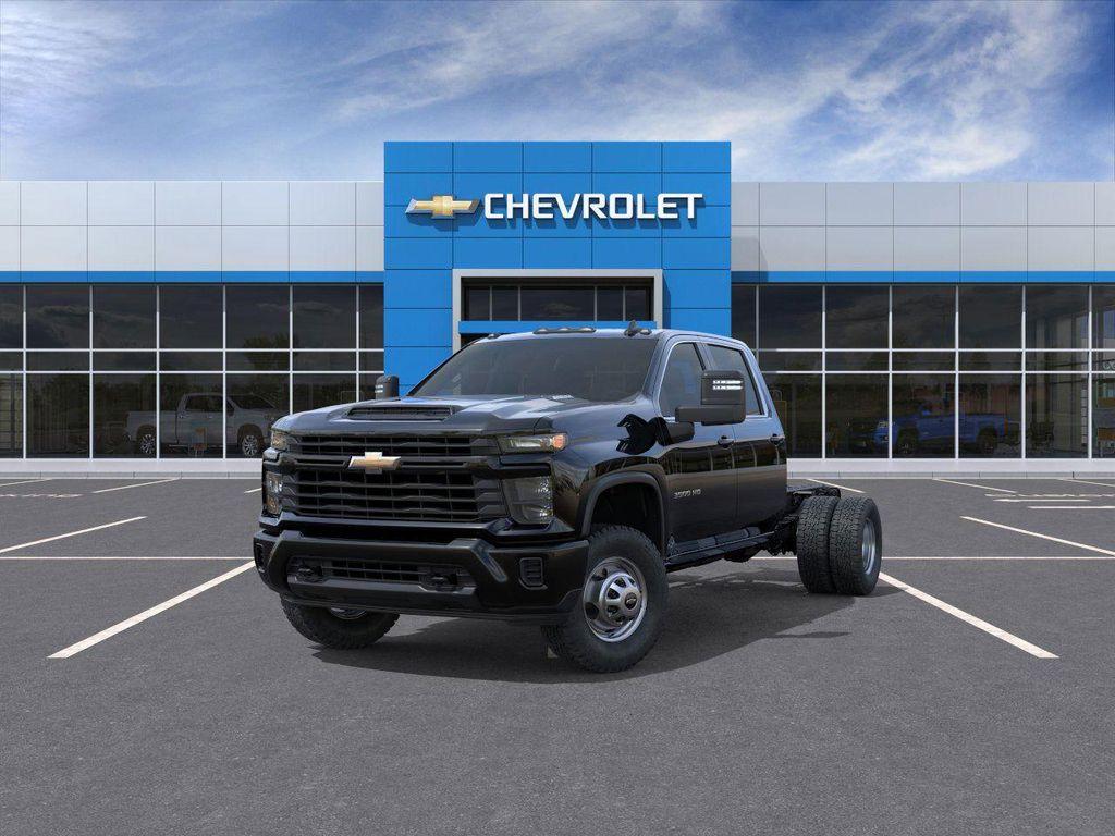 new 2025 Chevrolet Silverado 3500 car, priced at $52,185