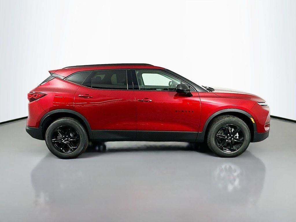 new 2025 Chevrolet Blazer car, priced at $34,183