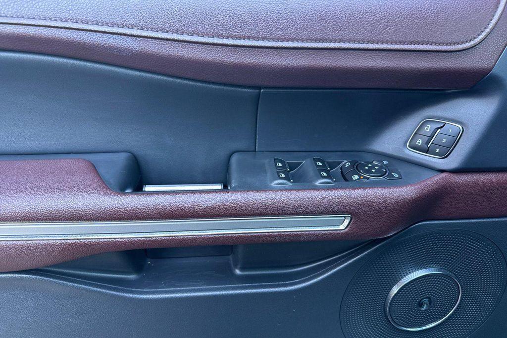 used 2022 Ford Expedition Max car, priced at $46,994