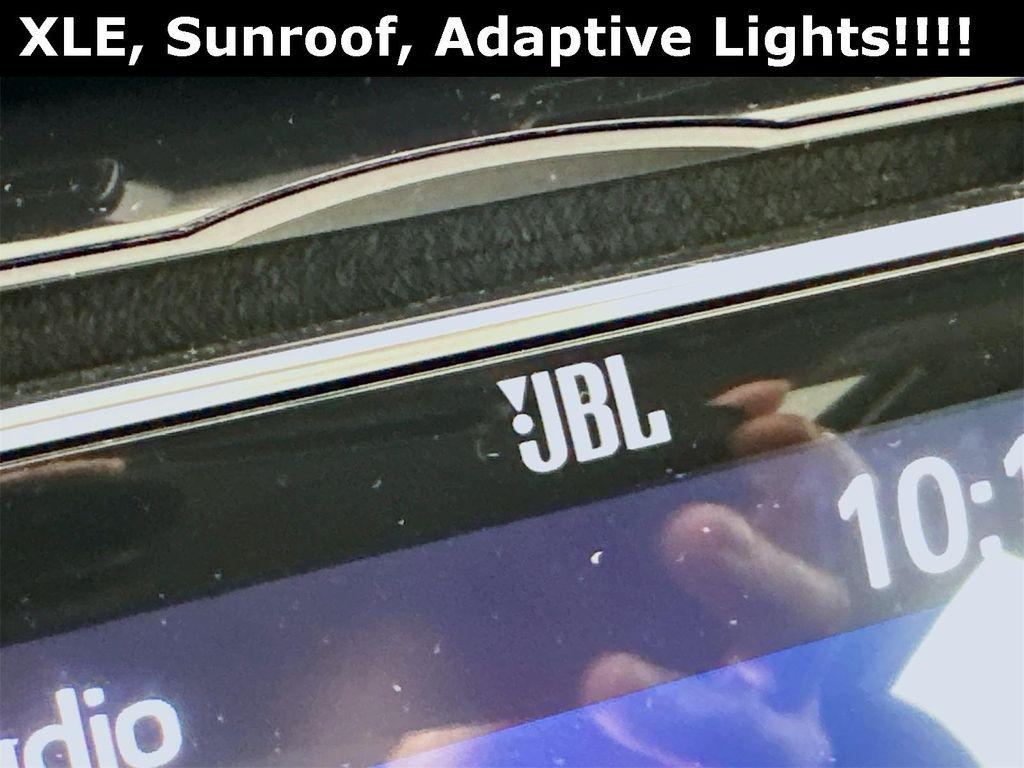 used 2018 Toyota Camry Hybrid car, priced at $20,497