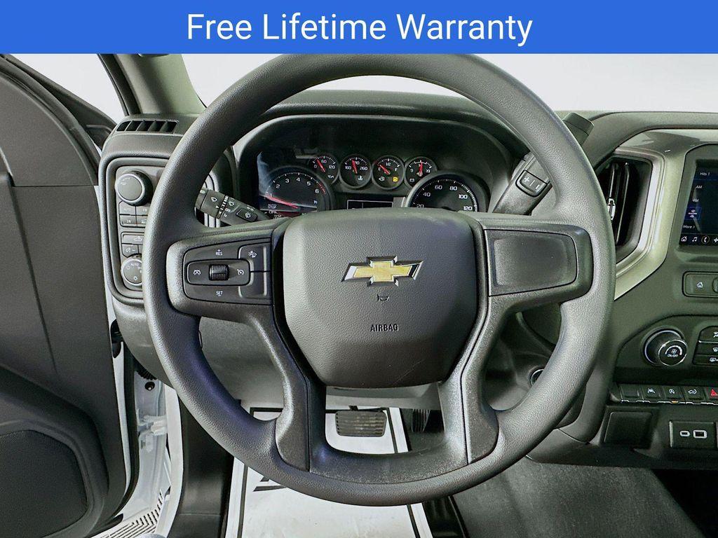 new 2026 Chevrolet Silverado 1500 car, priced at $42,592