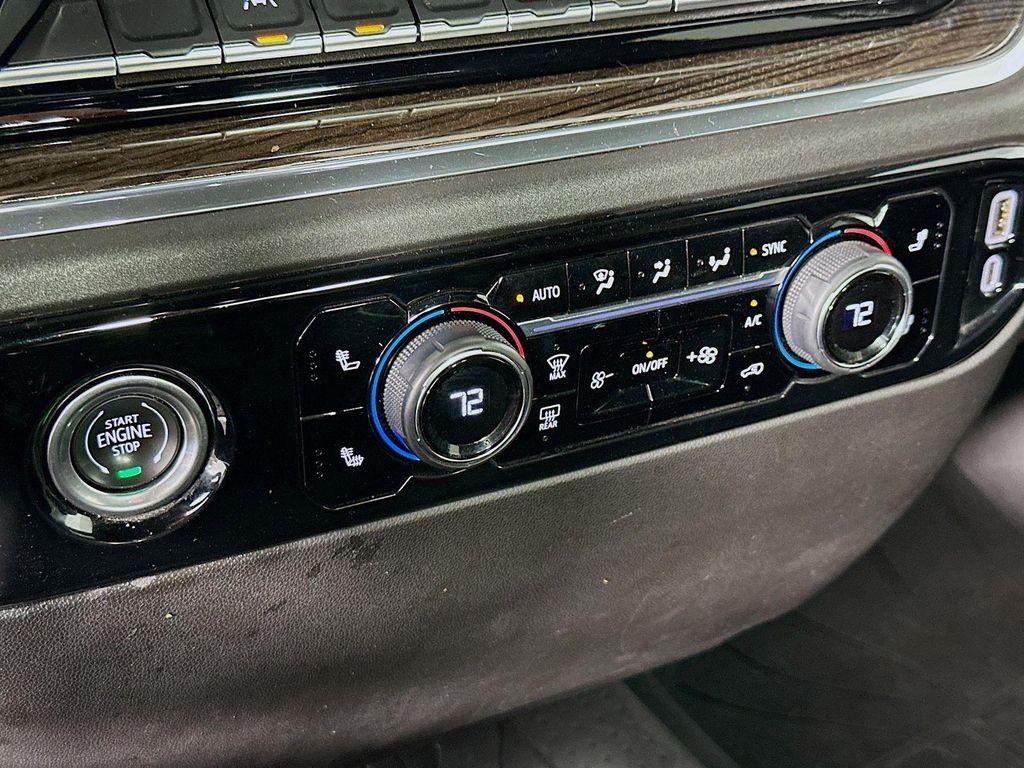 used 2024 Chevrolet Silverado 1500 car, priced at $33,522