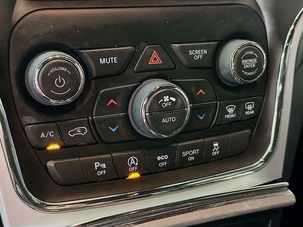used 2021 Jeep Grand Cherokee car, priced at $23,693