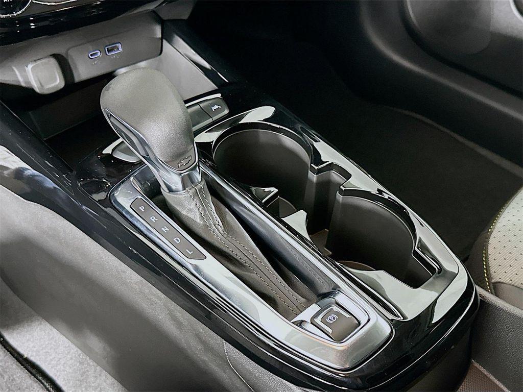 new 2026 Chevrolet Trax car, priced at $22,925