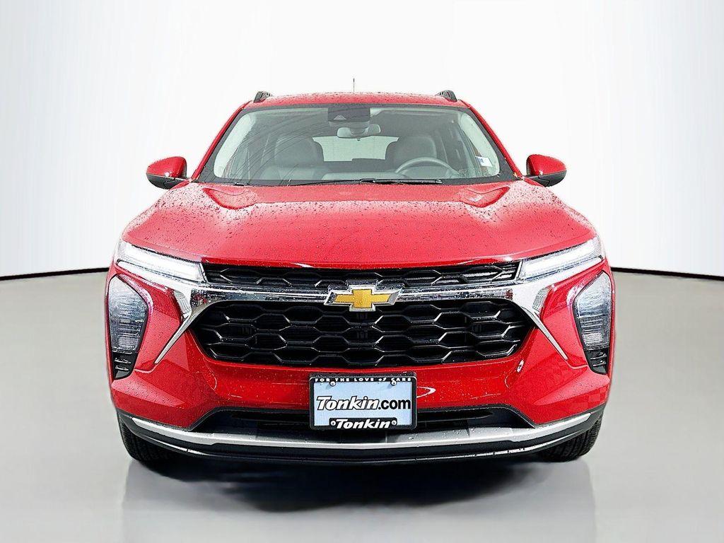 new 2026 Chevrolet Trax car, priced at $22,925