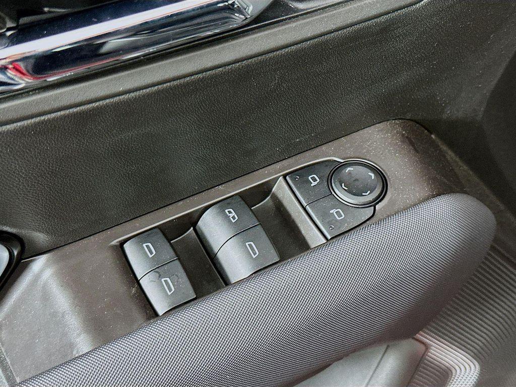 new 2025 Chevrolet Colorado car, priced at $44,895