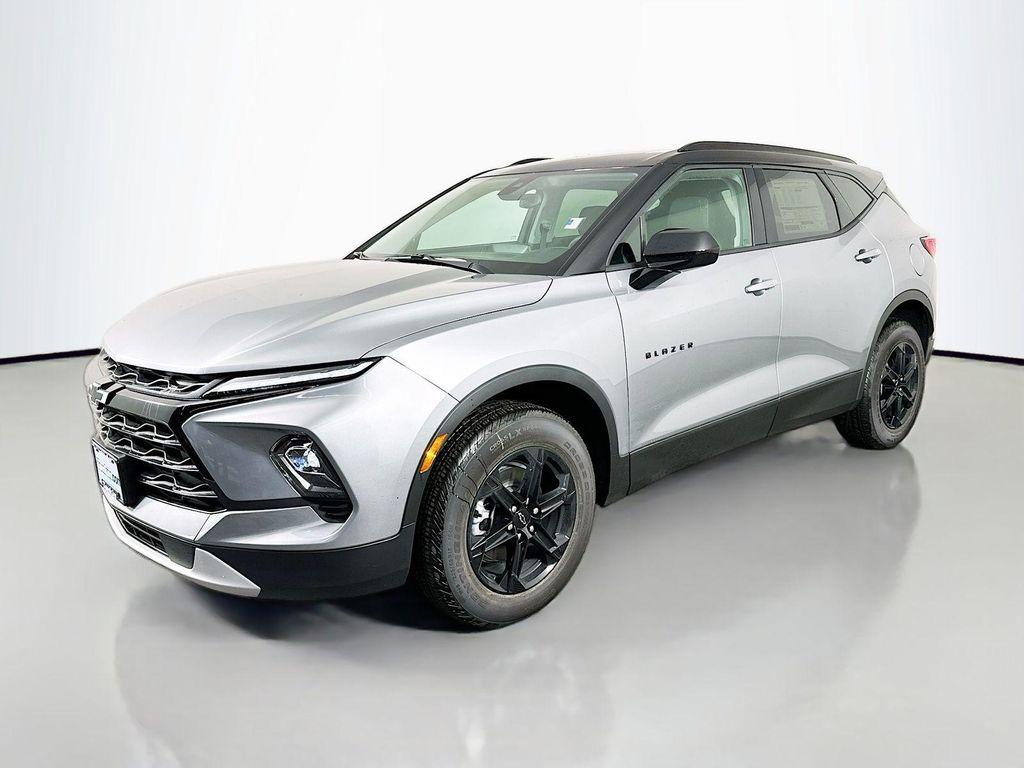 new 2025 Chevrolet Blazer car, priced at $36,370