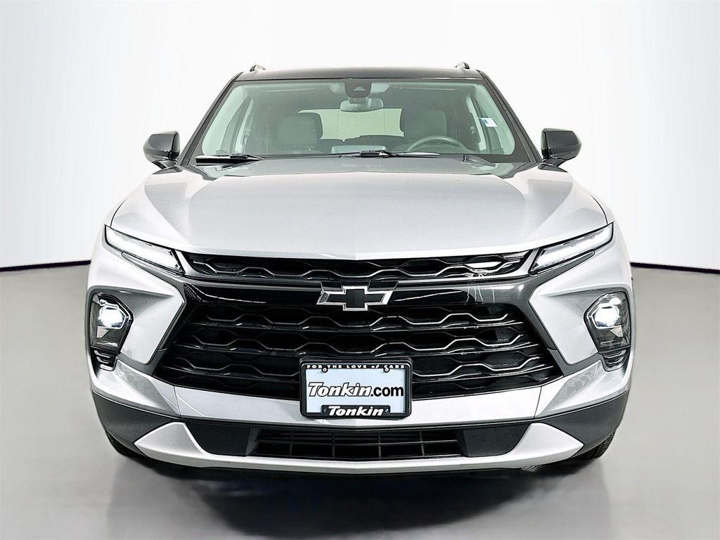 new 2025 Chevrolet Blazer car, priced at $36,569