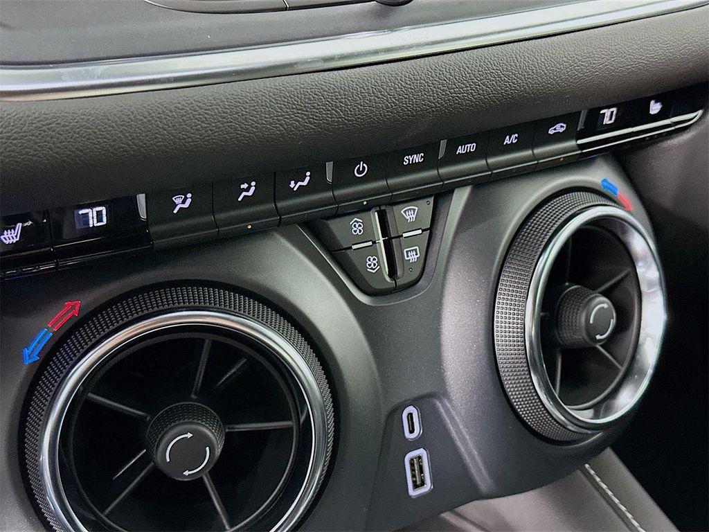 new 2025 Chevrolet Blazer car, priced at $35,643