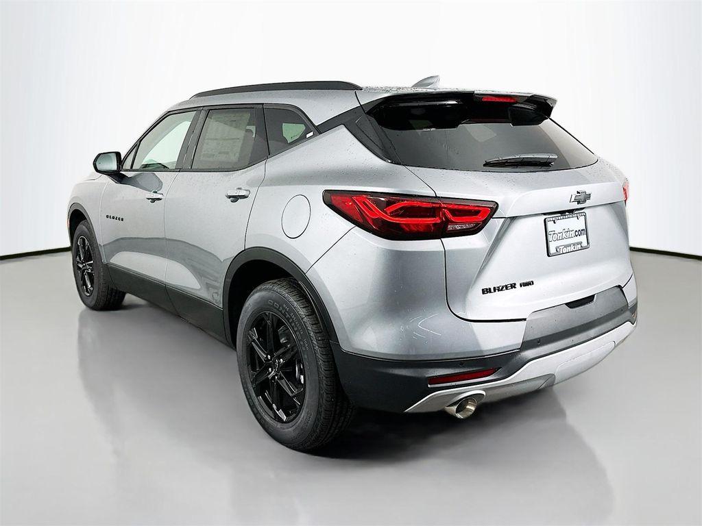 new 2025 Chevrolet Blazer car, priced at $35,643