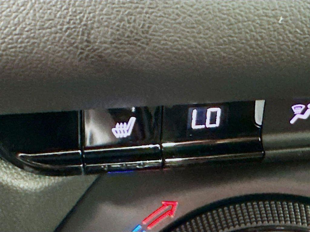 new 2025 Chevrolet Blazer car, priced at $35,719